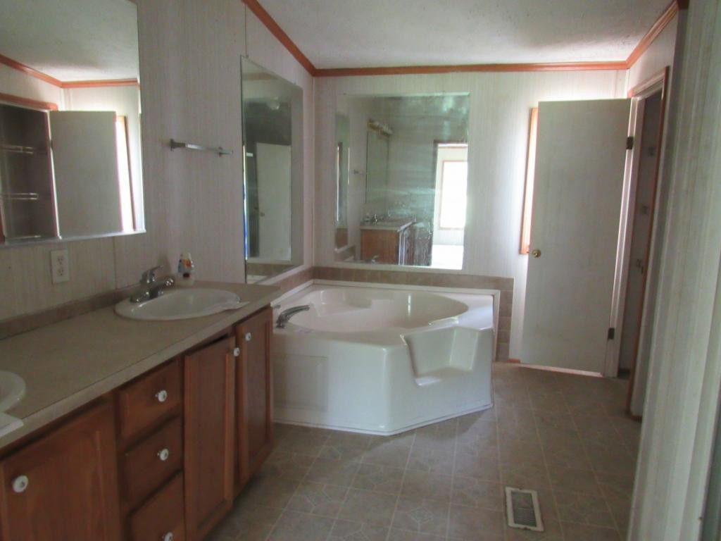 11739 State Rte 606 Keokee, VA 24265 - Photo 21 of 24 Photo 21