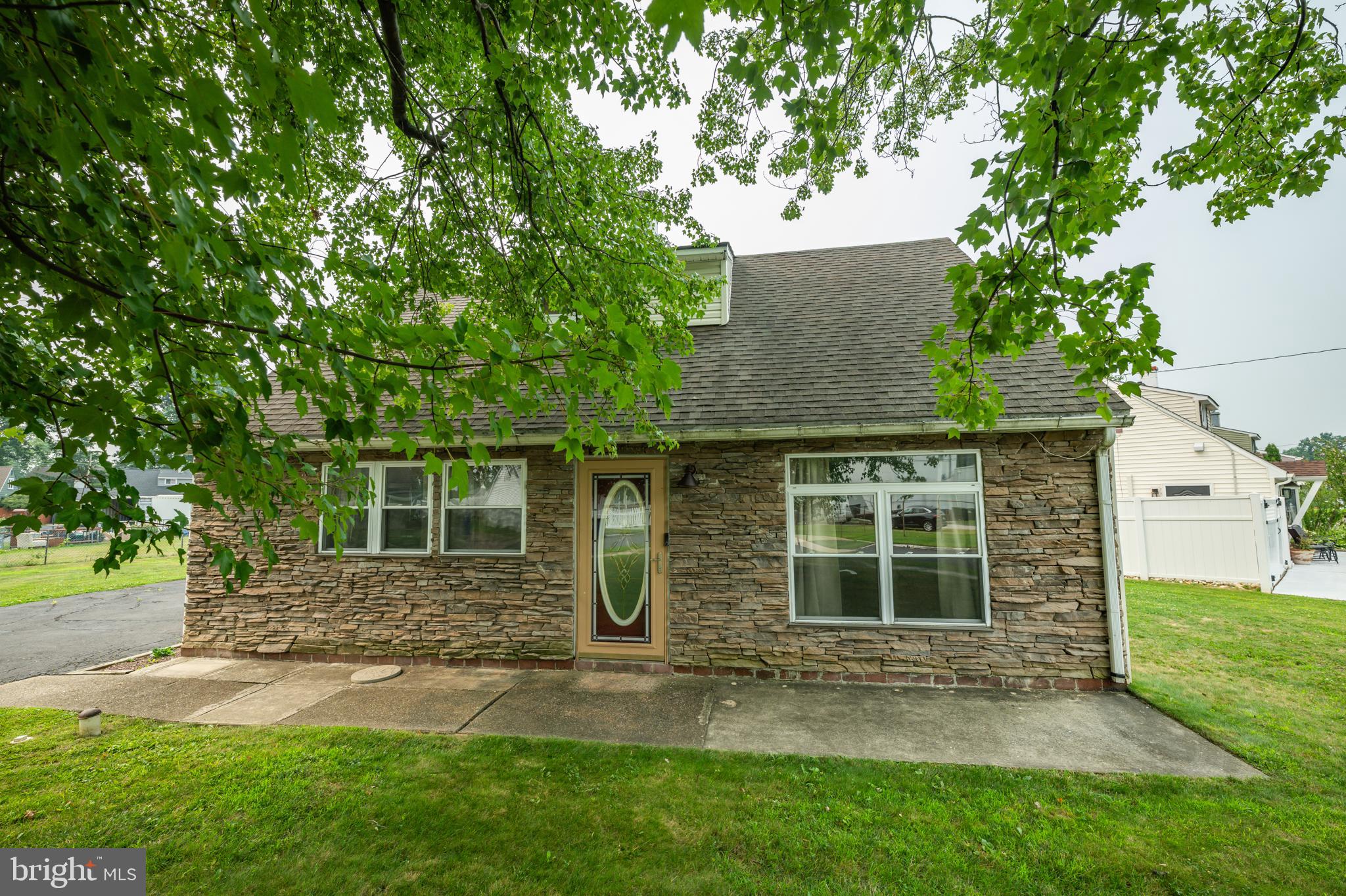 587 Arbor Road Morrisville, PA 19067 - Photo 29 of 30 Gallery Image 29