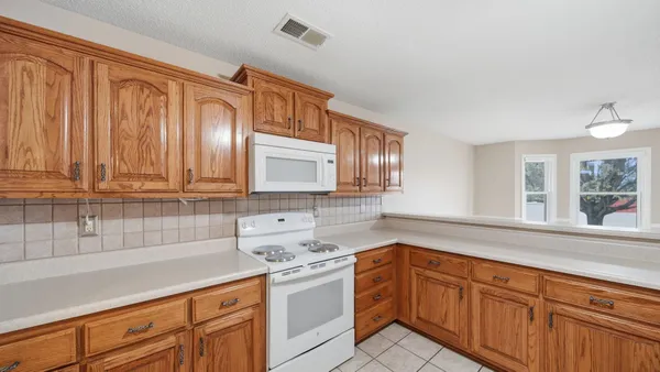 $375,500 | 371 Beverly Drive, Atoka, TN 38004