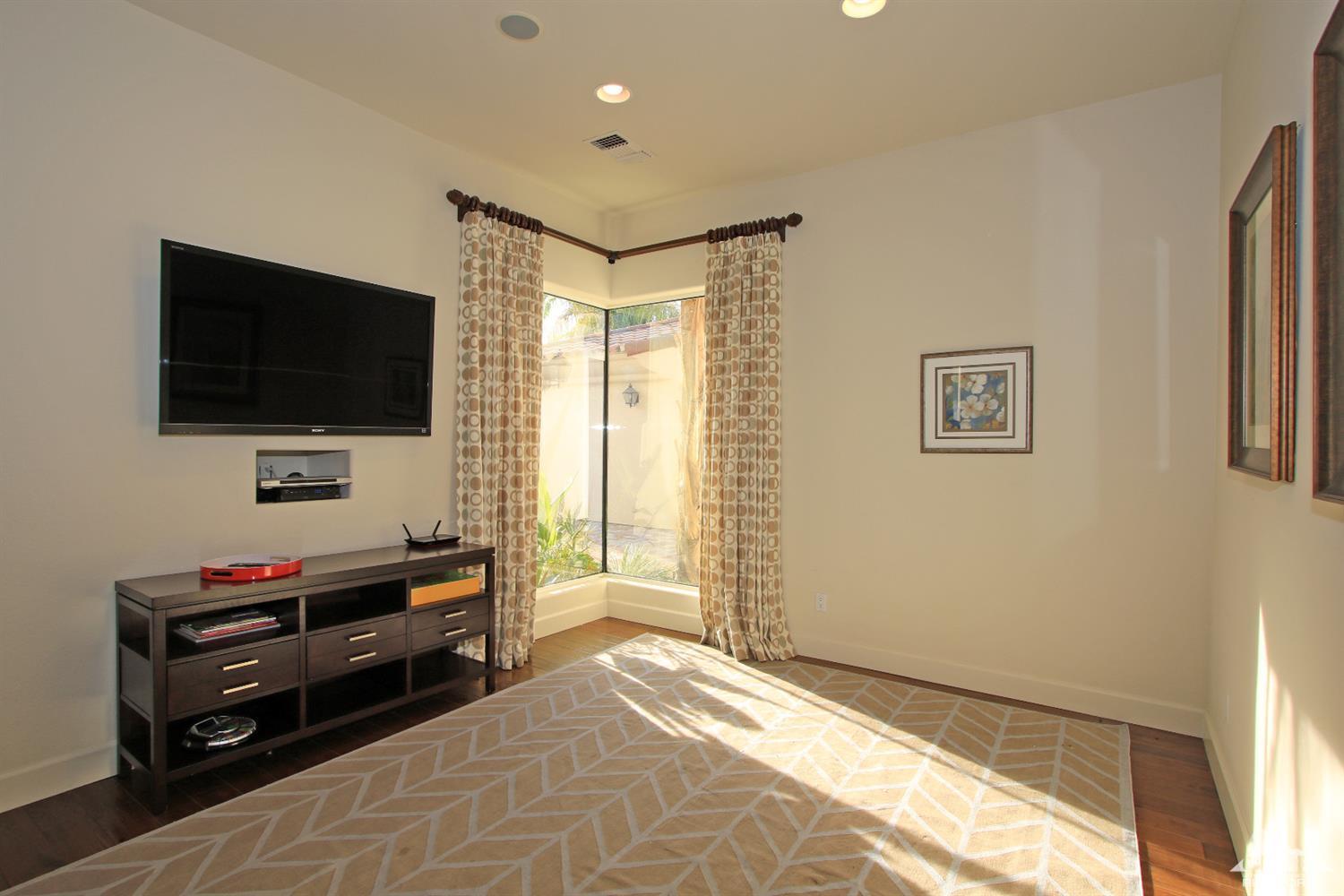 241 Loch Lomond Road Rancho Mirage, CA 92270 - Photo 15 of 33 Additional Photo