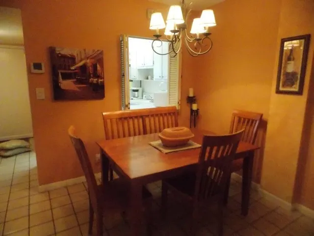 $2,300 | 5501 Northwest 2nd Avenue, Unit TWO, Boca Raton, FL 33487