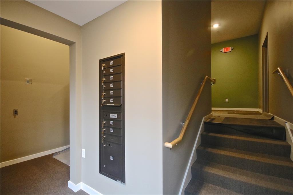 22 Tate Street, Unit 2B Portland, ME 04102 - Photo 4 of 34 Photo