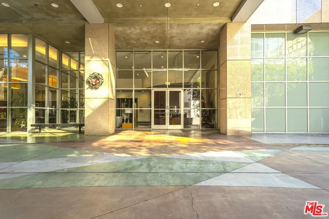 $3,900 | 801 South Grand Avenue, Unit 1503, Los Angeles, CA 90017