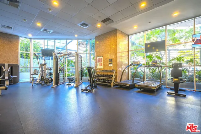 $3,900 | 801 South Grand Avenue, Unit 1503, Los Angeles, CA 90017