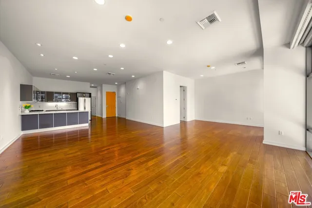 $3,900 | 801 South Grand Avenue, Unit 1503, Los Angeles, CA 90017
