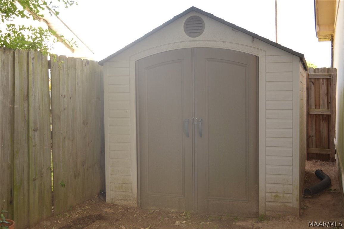 103 Cambridge Road Enterprise, AL 36330 - Photo 24 of 26 Gallery Image 24