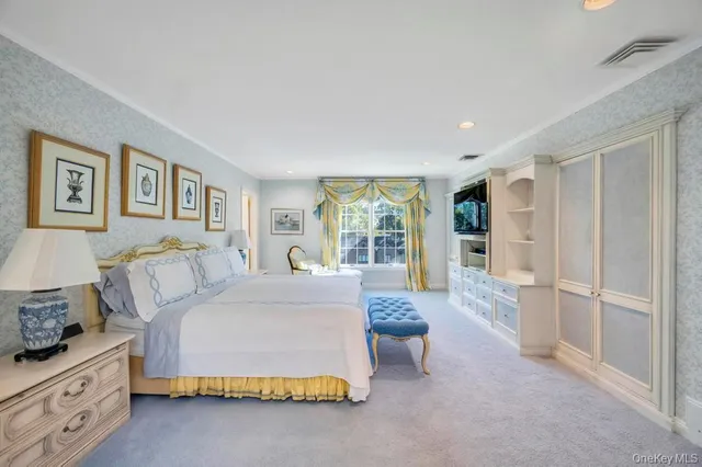 $11,000 | 22 Bayside Drive, Great Neck, NY 11023