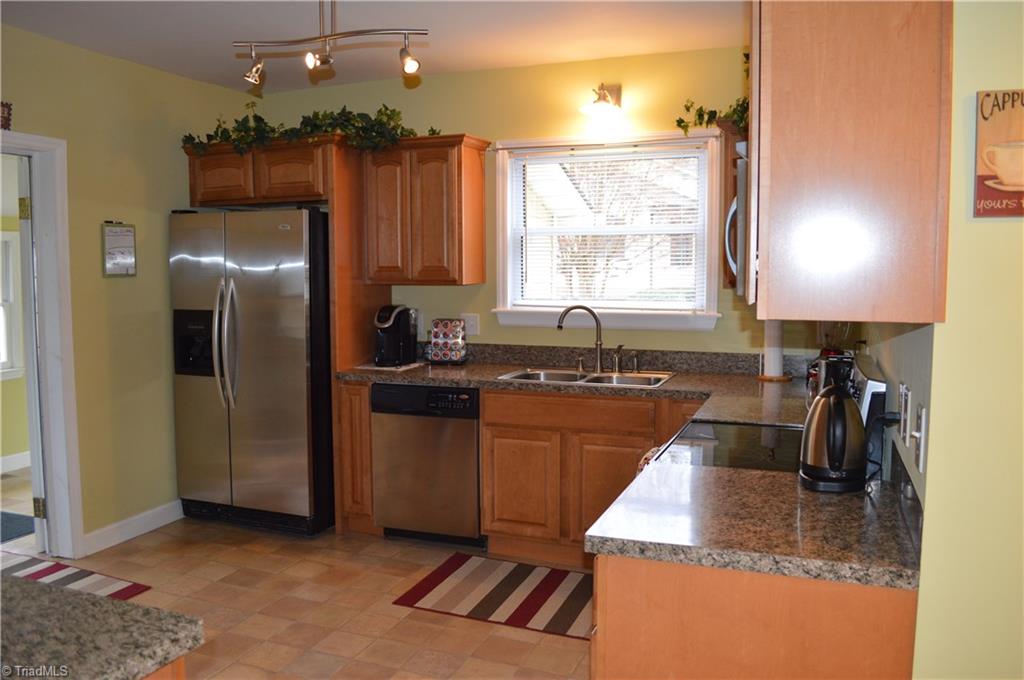 2412 Wards Gap Road Mount Airy, NC 27030 - Photo 8 of 28 Gallery Image 8