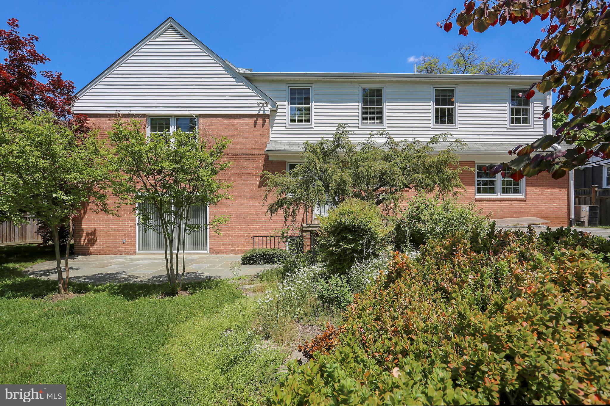 6120 Overlea Road Bethesda, MD 20816 - Photo 2 of 30 Exterior (Rear)
