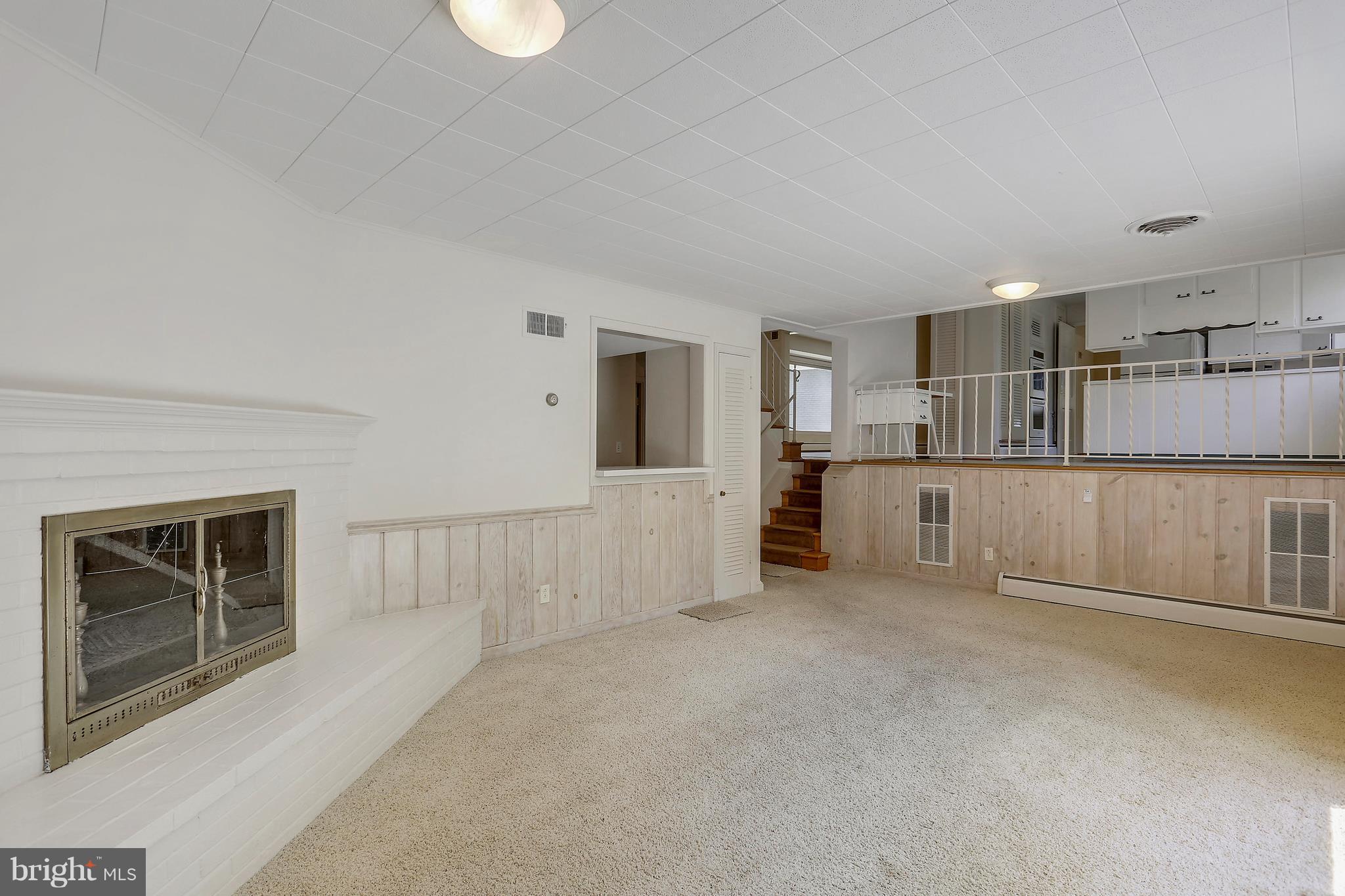 6120 Overlea Road Bethesda, MD 20816 - Photo 12 of 30 Family Room