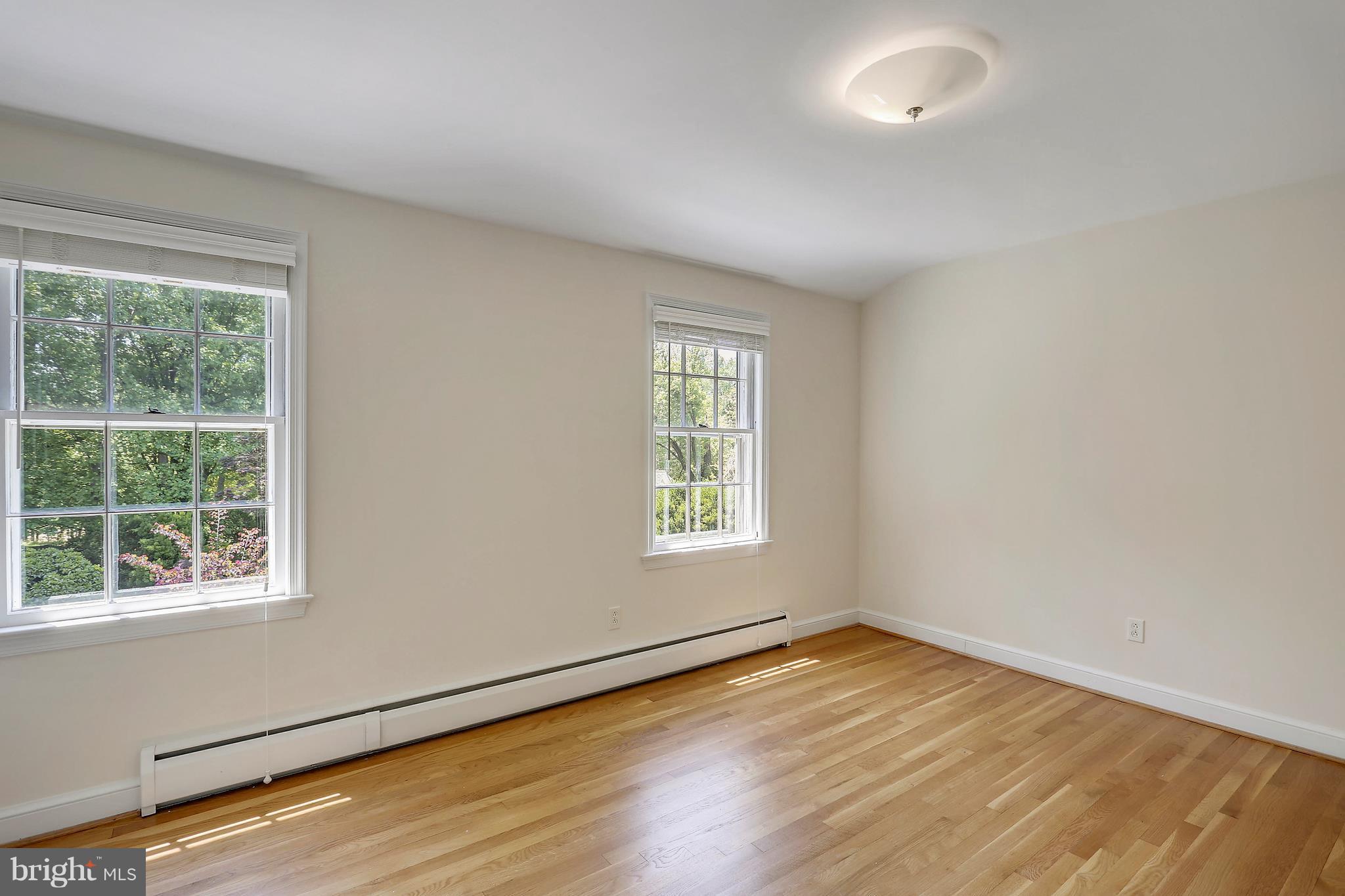 6120 Overlea Road Bethesda, MD 20816 - Photo 22 of 30 Upper level Bedroom #3