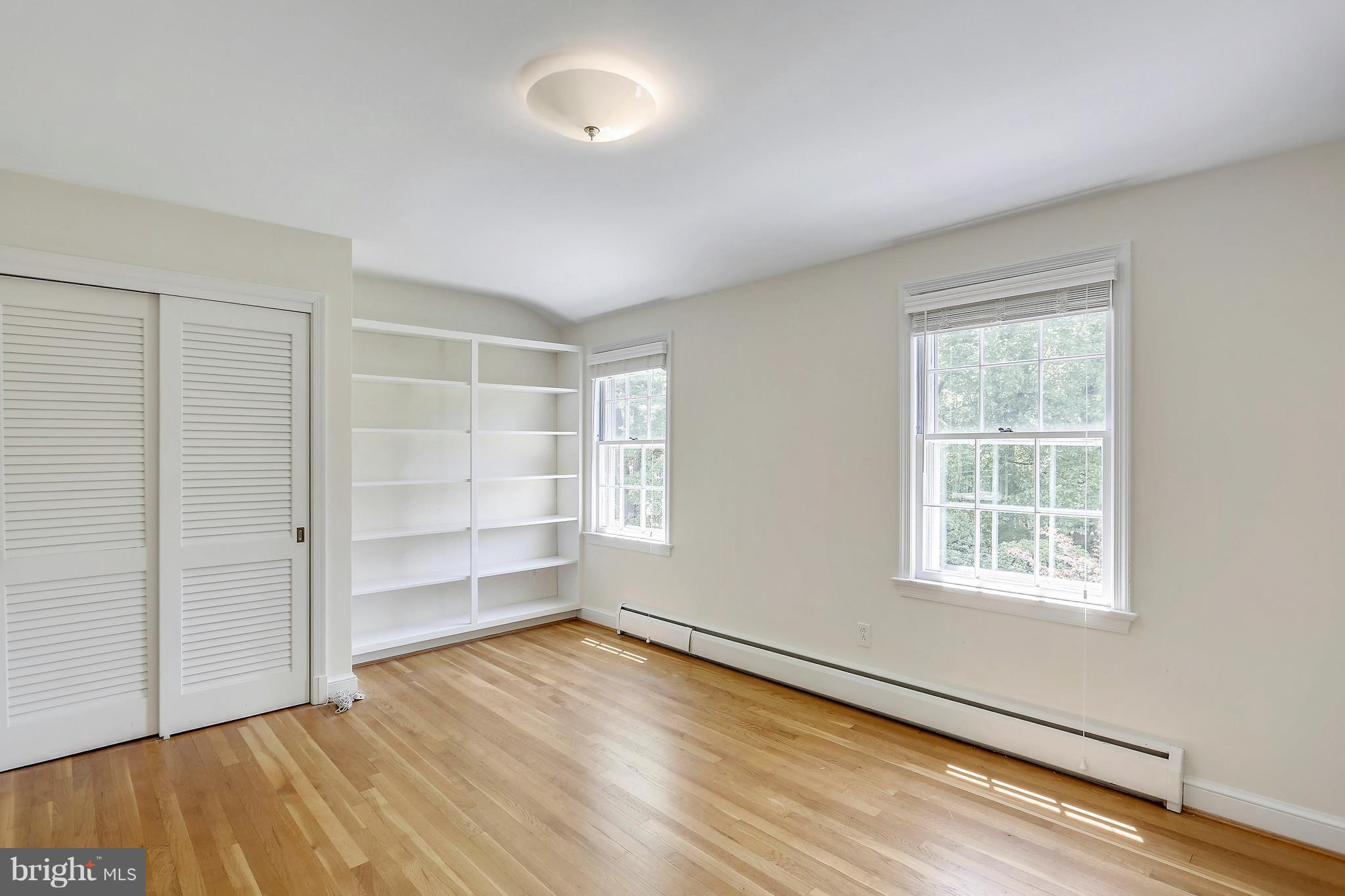 6120 Overlea Road Bethesda, MD 20816 - Photo 23 of 30 Upper Level Bedroom #4