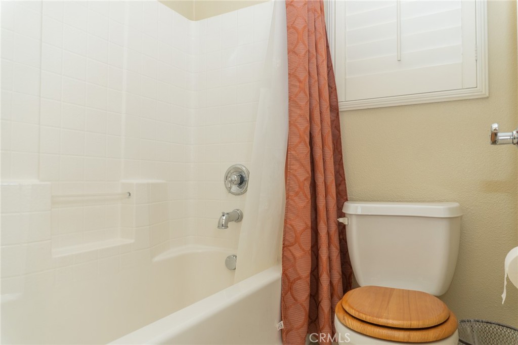 31043 Tiverton Road Menifee, CA 92584 - Photo 19 of 36