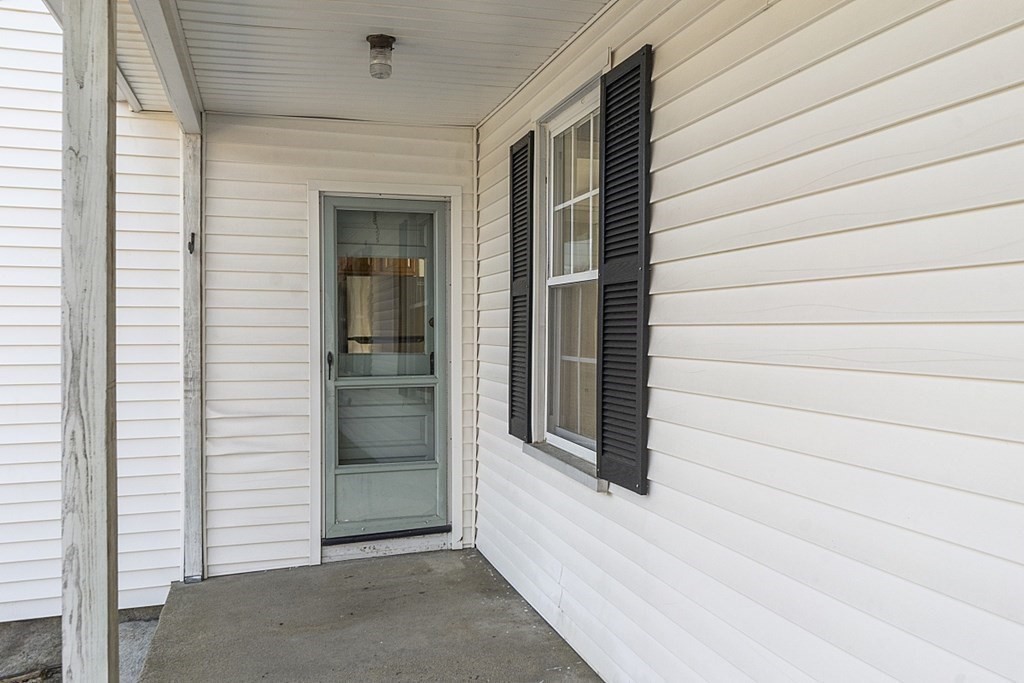 4 Lowell Road Westford, MA 01886 - Photo 33 of 36 Gallery Image 33