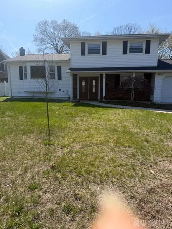 $3,800 | 13 Oakwood Drive, Parlin, NJ 08859