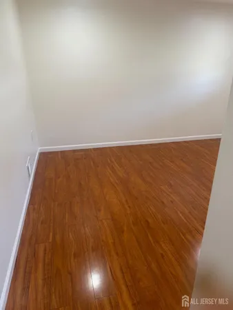 $3,800 | 13 Oakwood Drive, Parlin, NJ 08859