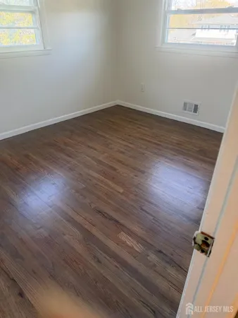 $3,800 | 13 Oakwood Drive, Parlin, NJ 08859