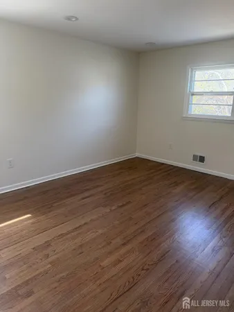 $3,800 | 13 Oakwood Drive, Parlin, NJ 08859