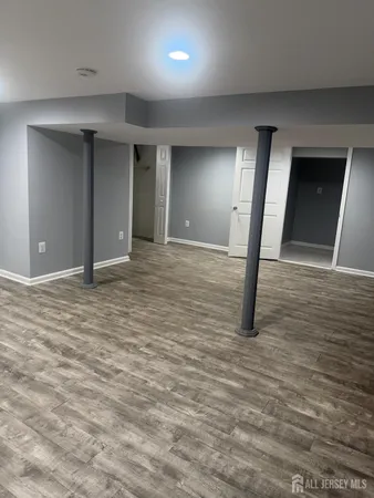 $3,800 | 13 Oakwood Drive, Parlin, NJ 08859