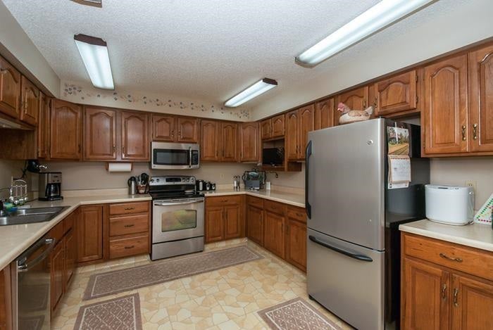 3892 Spring Street Northeast Solon, IA 52333 - Photo 8 of 24 Gallery Image 8