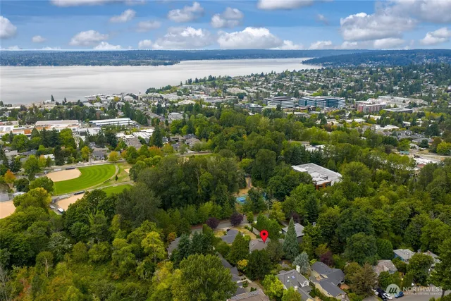 $2,495,000 | 414 10th Street South, Kirkland, WA 98033