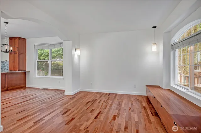 $2,495,000 | 414 10th Street South, Kirkland, WA 98033