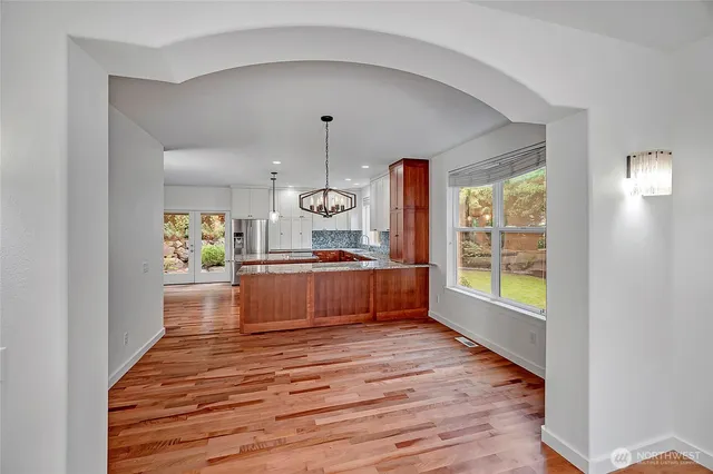 $2,495,000 | 414 10th Street South, Kirkland, WA 98033