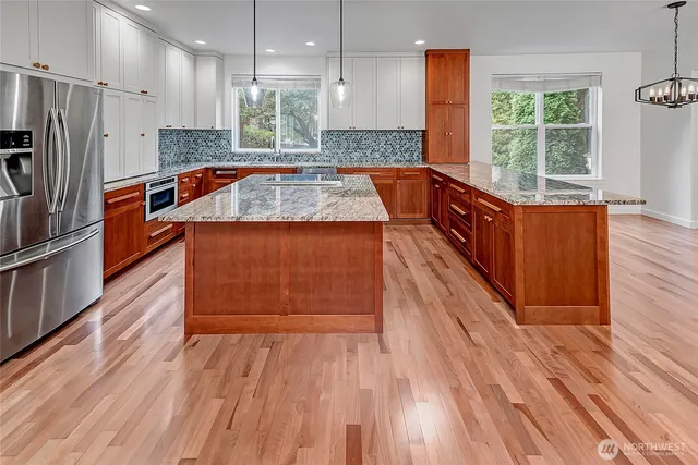 $2,495,000 | 414 10th Street South, Kirkland, WA 98033