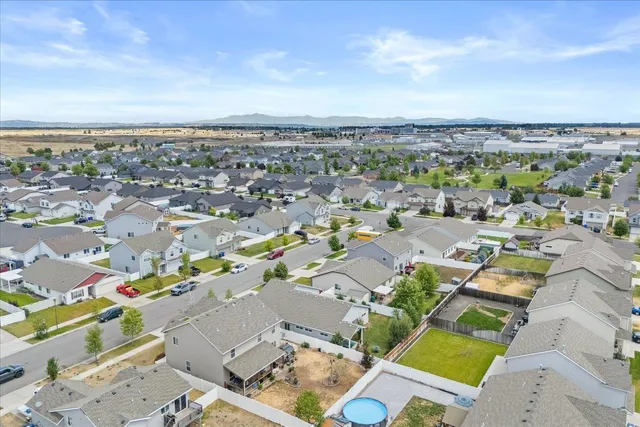 $449,900 | 12827 West 3rd Avenue, Airway Heights, WA 99001