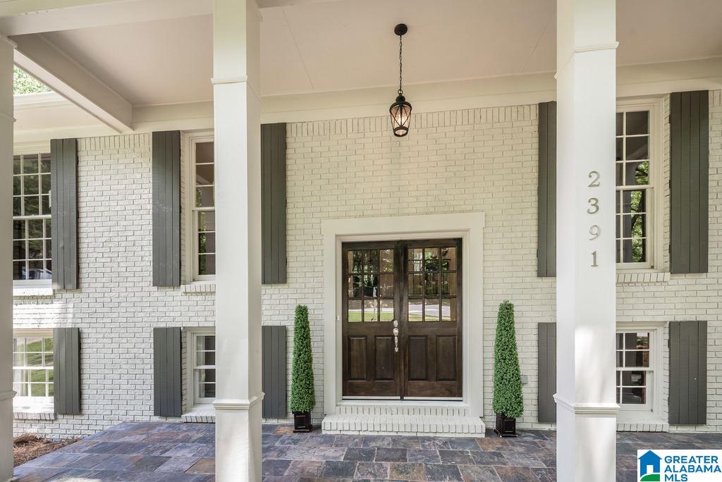 2391 Lime Rock Road Vestavia Hills, AL 35216 - Photo 2 of 35