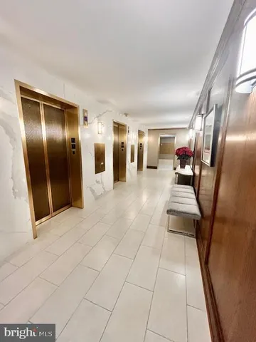 a lobby with entryway and hallway