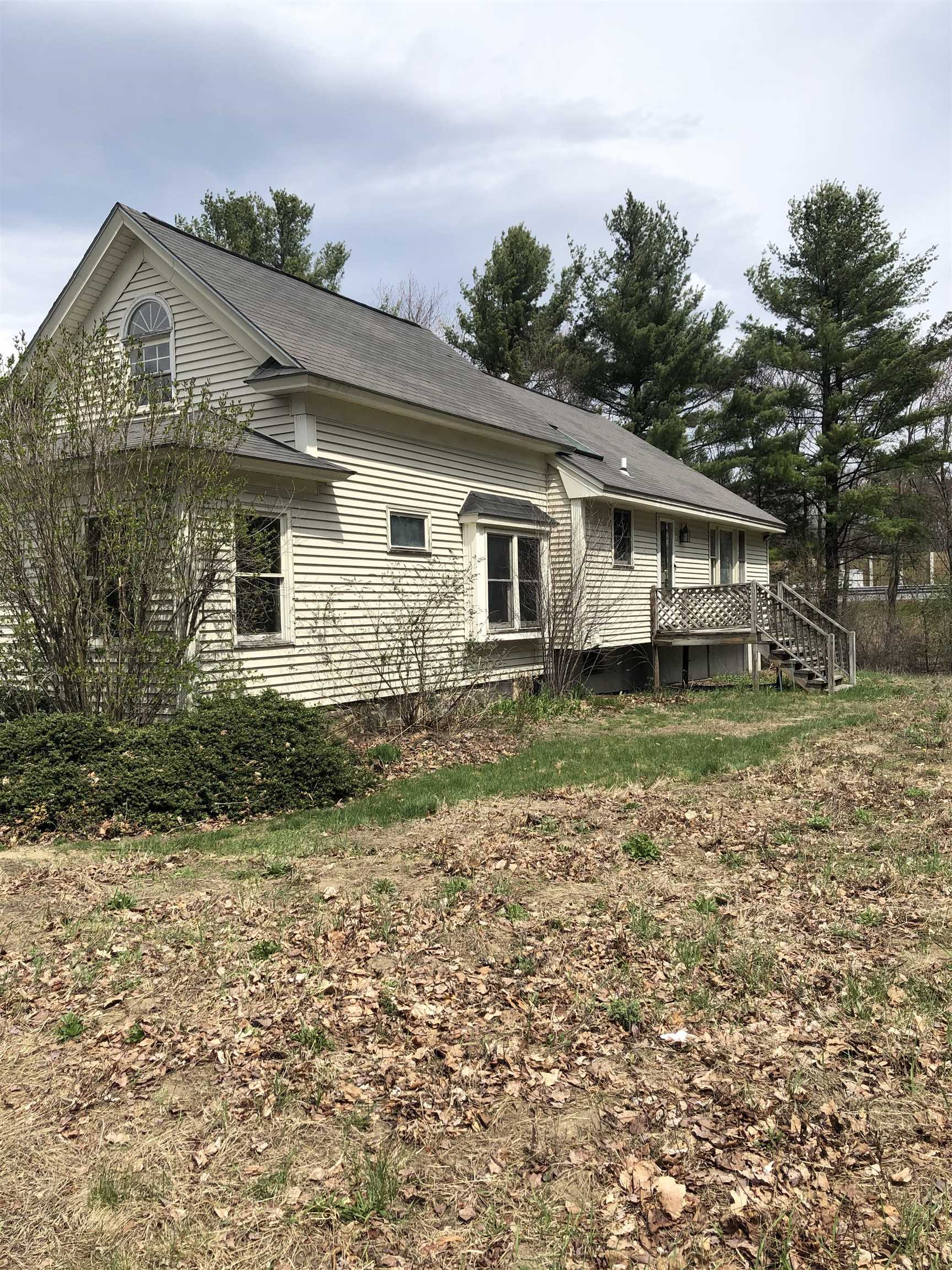 8 Valesca Lane Salem, NH 03079 - Photo 2 of 15