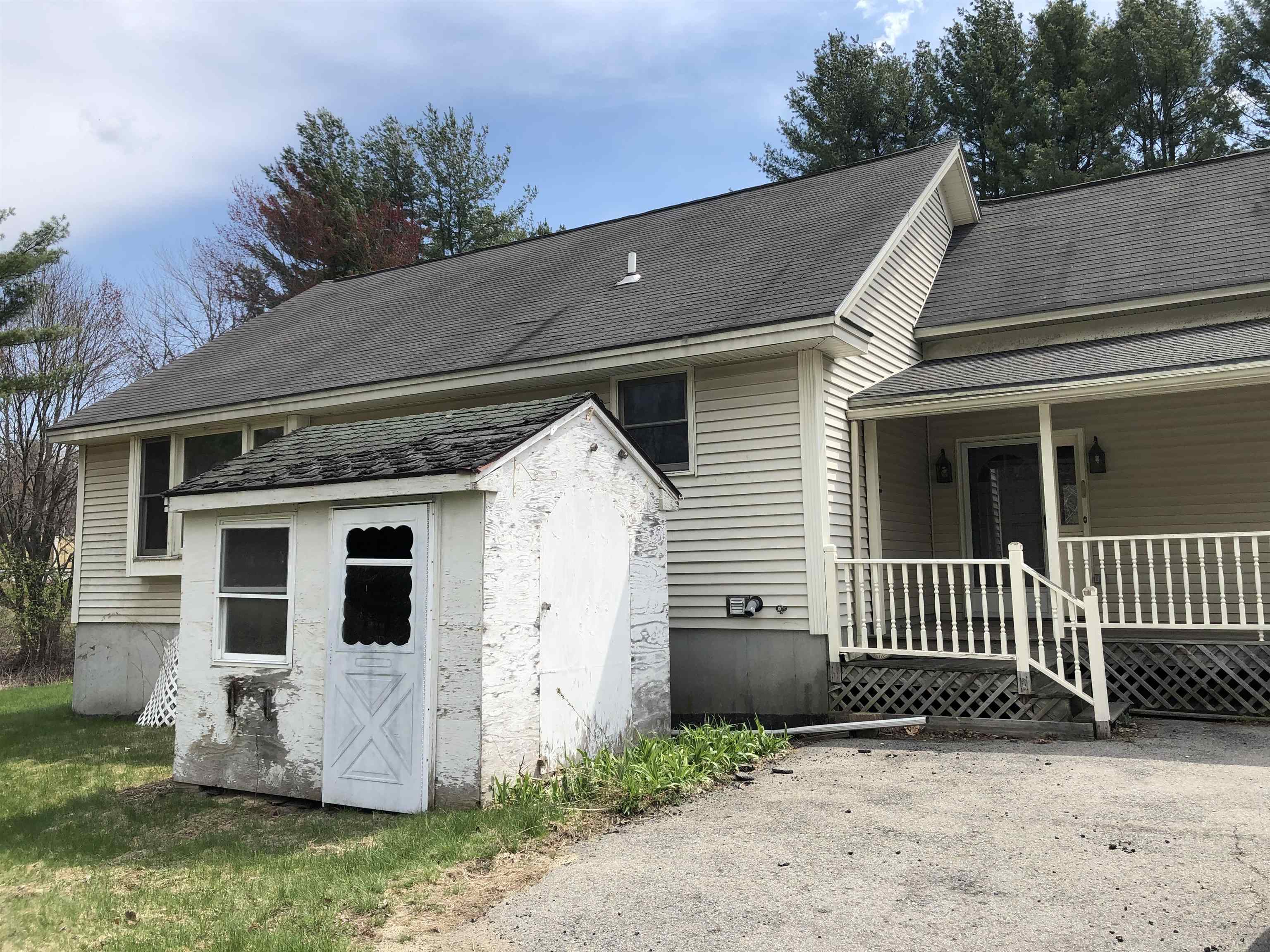 8 Valesca Lane Salem, NH 03079 - Photo 3 of 15