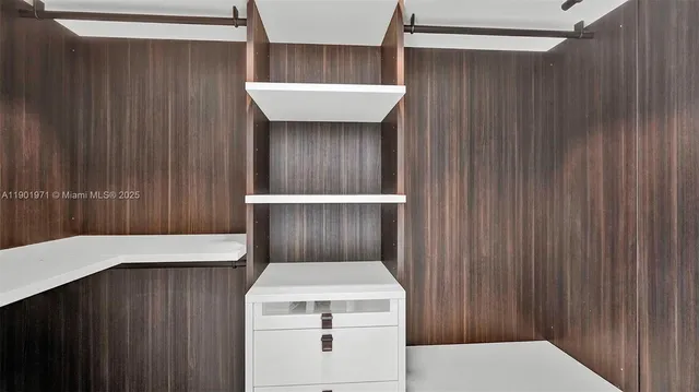 $5,800 | 301 Altara Avenue, Unit 801, Coral Gables, FL 33146