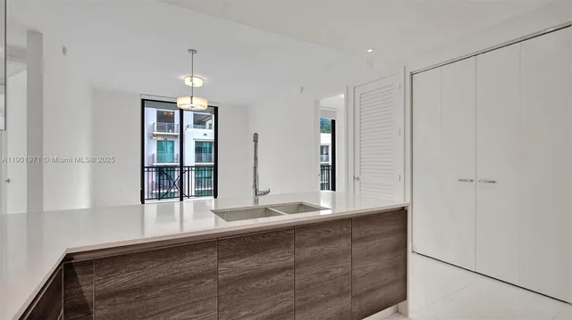 $5,800 | 301 Altara Avenue, Unit 801, Coral Gables, FL 33146