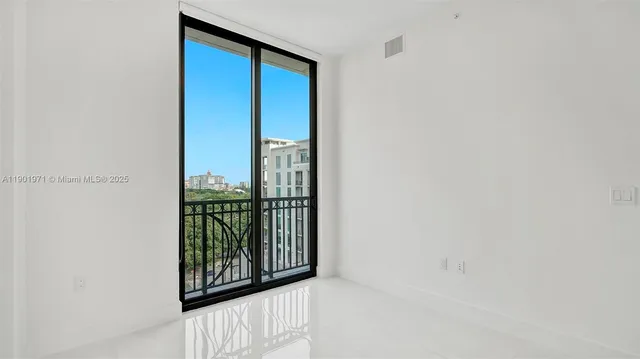 $5,800 | 301 Altara Avenue, Unit 801, Coral Gables, FL 33146