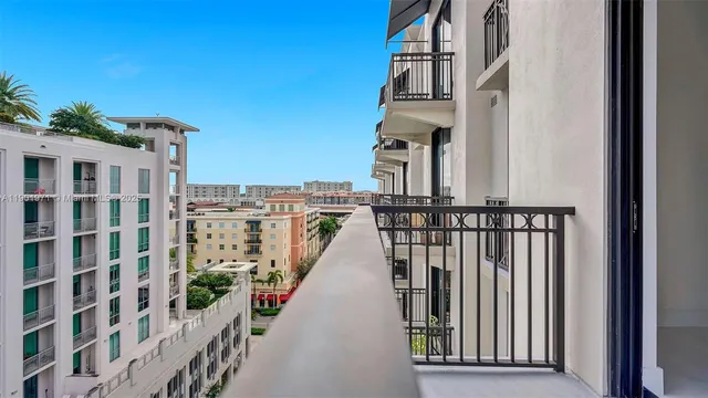 $5,800 | 301 Altara Avenue, Unit 801, Coral Gables, FL 33146