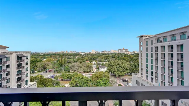 $5,800 | 301 Altara Avenue, Unit 801, Coral Gables, FL 33146