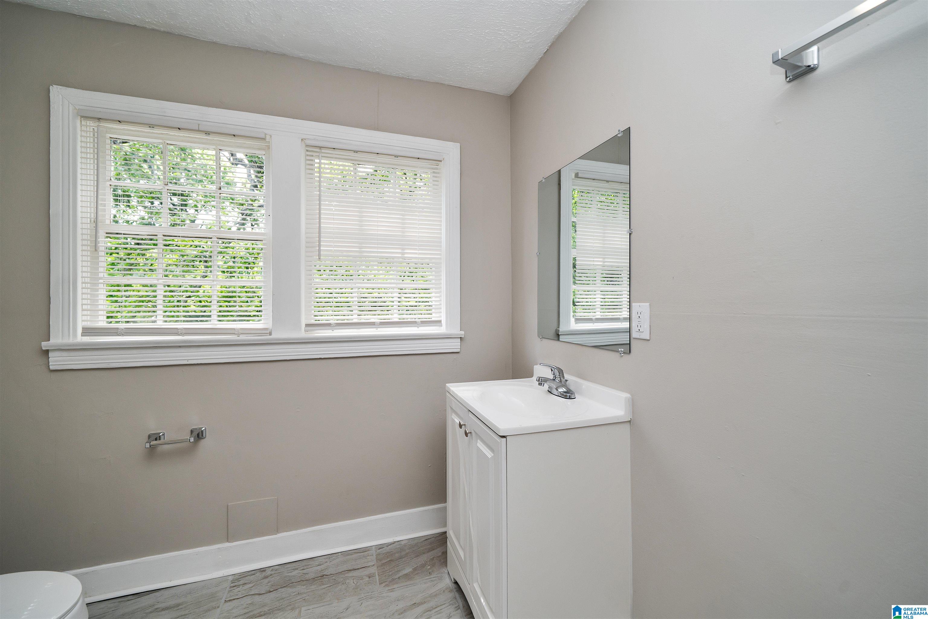 1035 Gene Reed Road Birmingham, AL 35235 - Photo 13 of 21