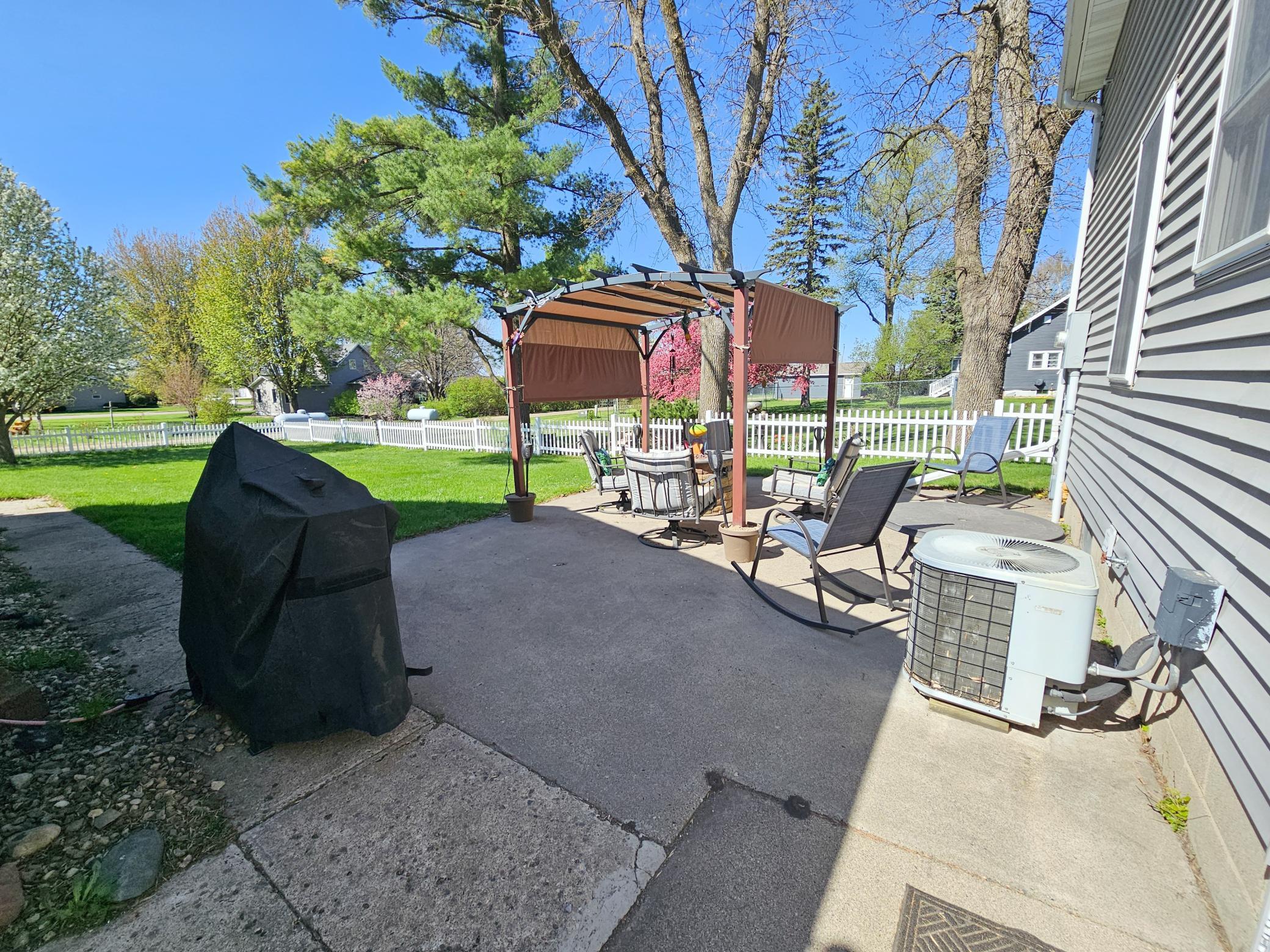 606 2nd Street Lucan, MN 56255 - Photo 29 of 39