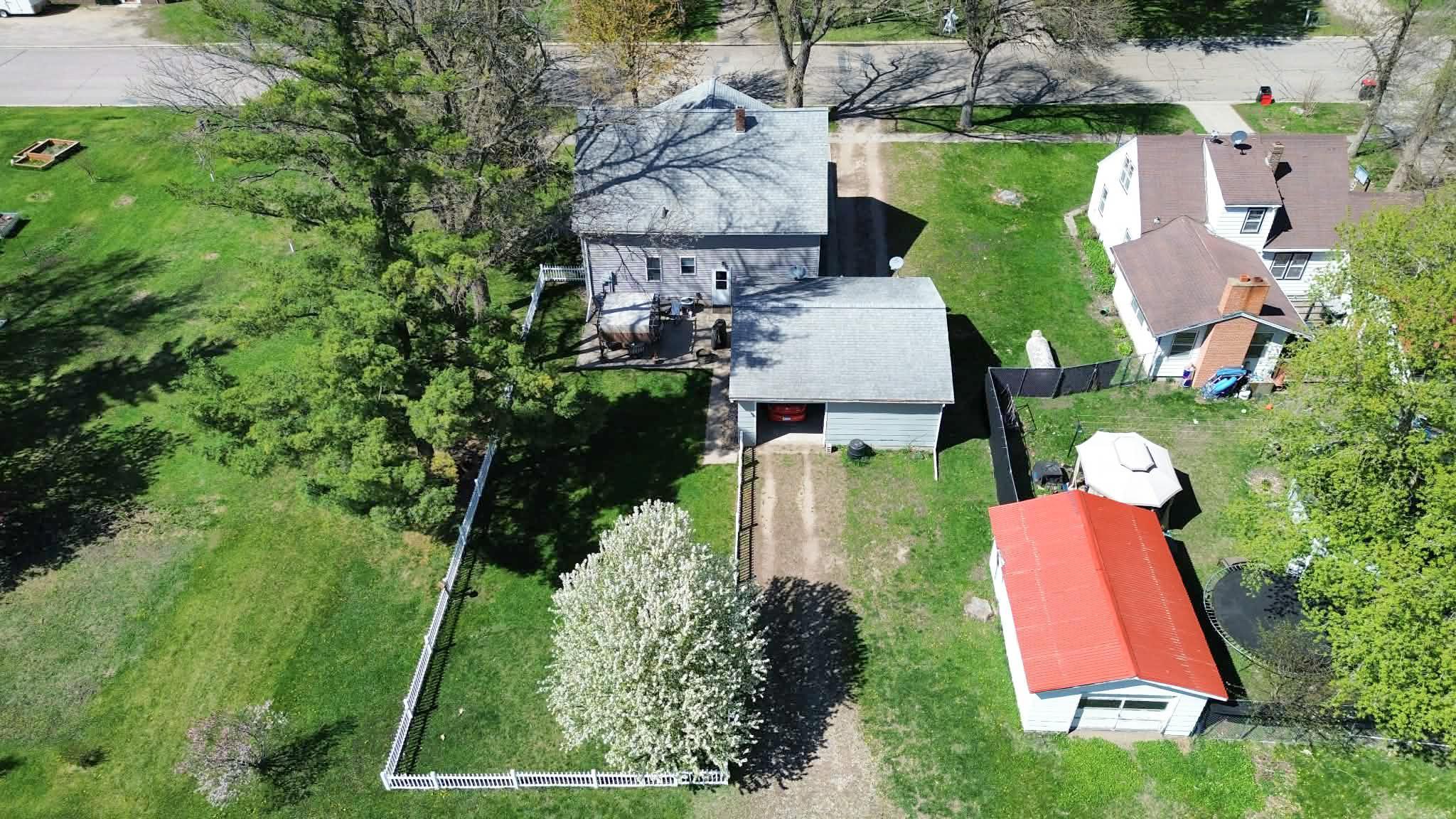 606 2nd Street Lucan, MN 56255 - Photo 35 of 39