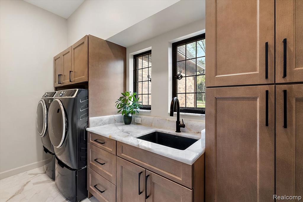 1600 Mill Race Road Rochester Hills, MI 48306 - Photo 24 of 88 Gallery Image 24