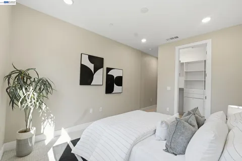 $900,000 | 80 Woodbury Highlands Place, Unit 10, Lafayette, CA 94549