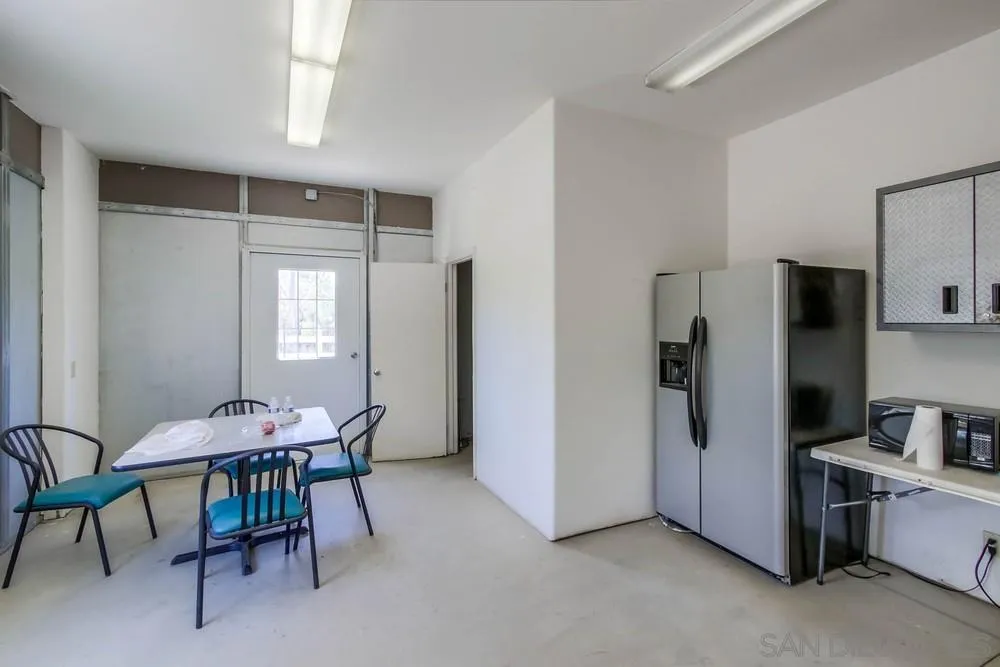 13980 Millards Ranch Lane Poway, CA 92064 - Photo 46 of 75 a dining room with furniture and window