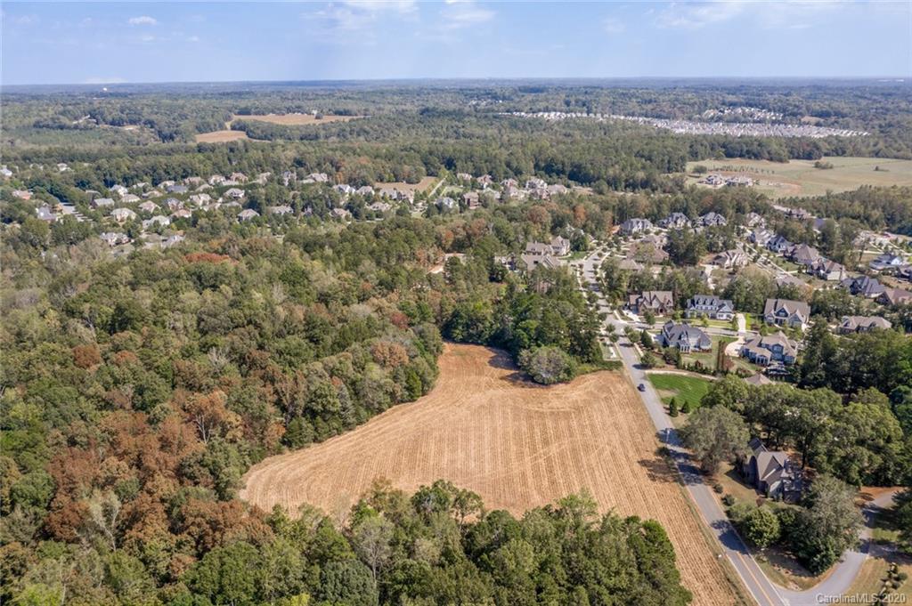 15425 June Washam Road Davidson, NC 28036 - Photo 8 of 21 Gallery Image 8