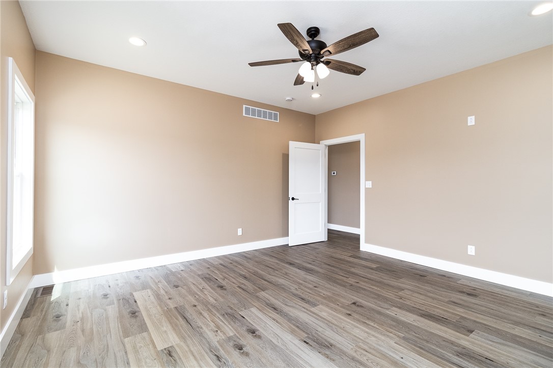 13147 Country Club Road Effingham, IL 62401 - Photo 18 of 32