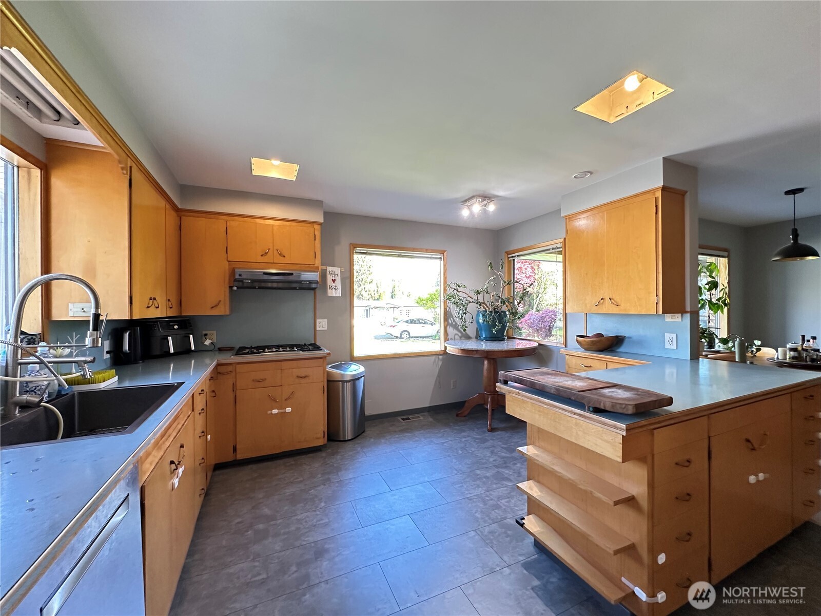 12648 Markwood Road Burlington, WA 98233 - Photo 4 of 20