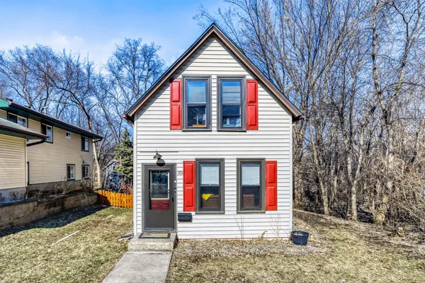 $210,000 | 309 Sidney Street East, St. Paul, MN 55107