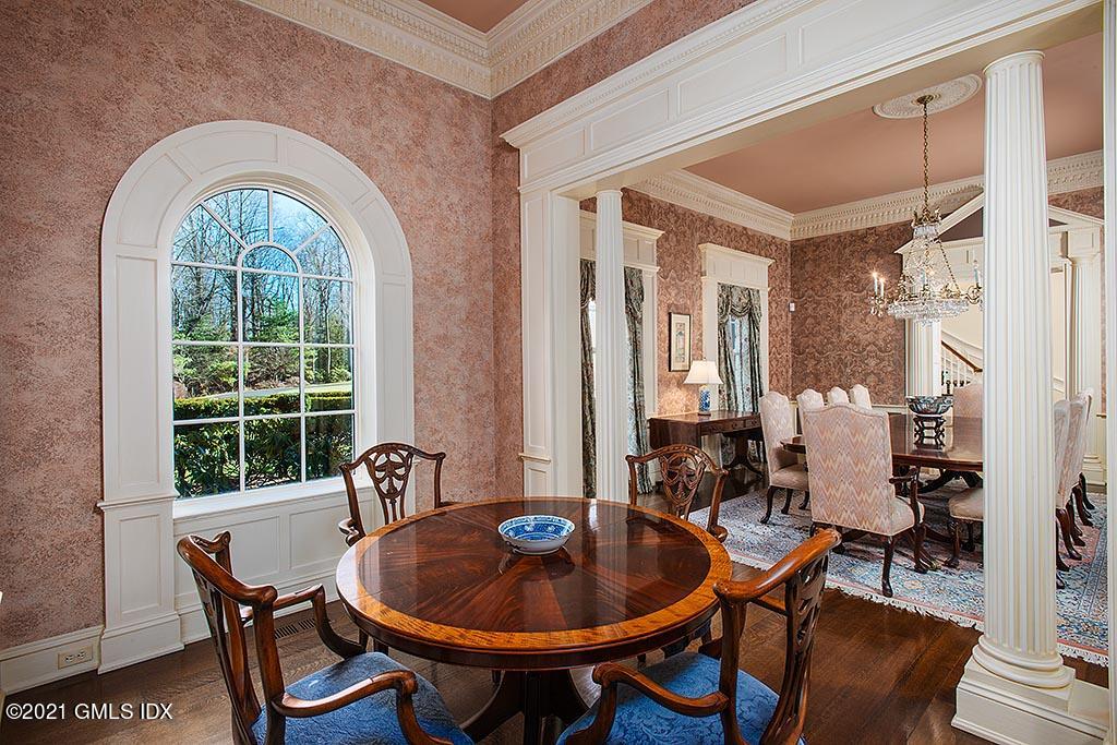 41 Alpine Road Greenwich, CT 06830 - Photo 11 of 32 DINING ROOM