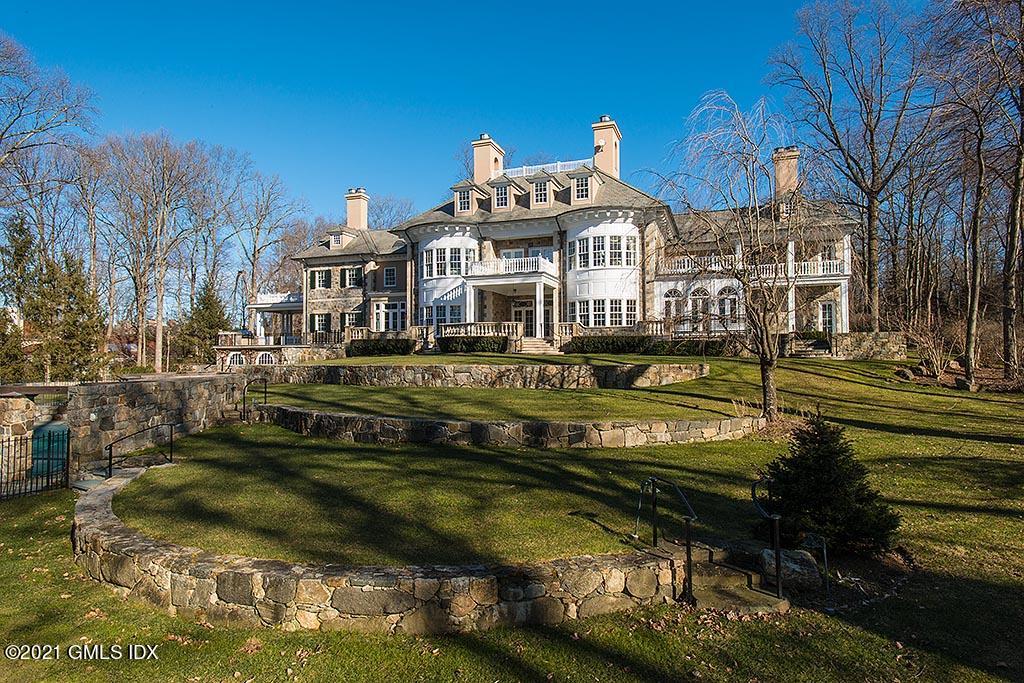 41 Alpine Road Greenwich, CT 06830 - Photo 31 of 32 REAR